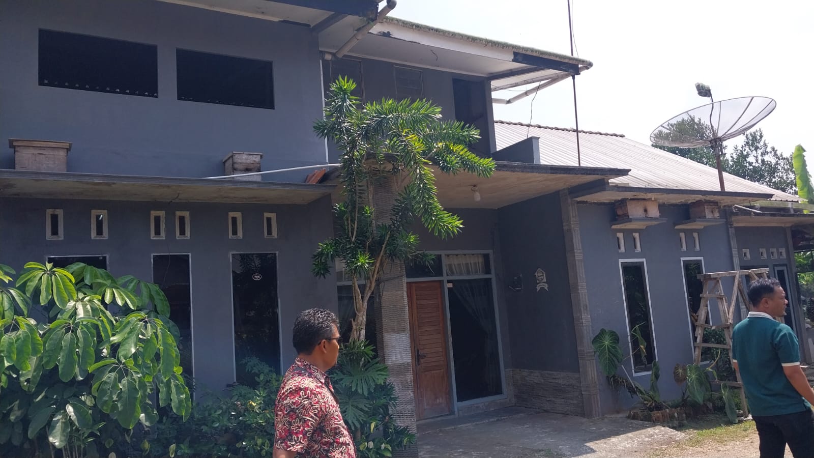 Sidang Setempat Perkara Harta Bersama, Majelis Hakim Cek Obyek SHM No. 000751 di Karangkobar